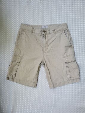 Men's Beige Cargo Shorts with Utility Pockets